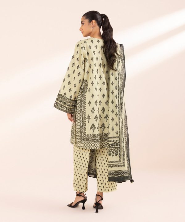 Monochrome  24-3 Piece - Embroidered Lawn Suit - 0U3Pebw24V47 Online Sale